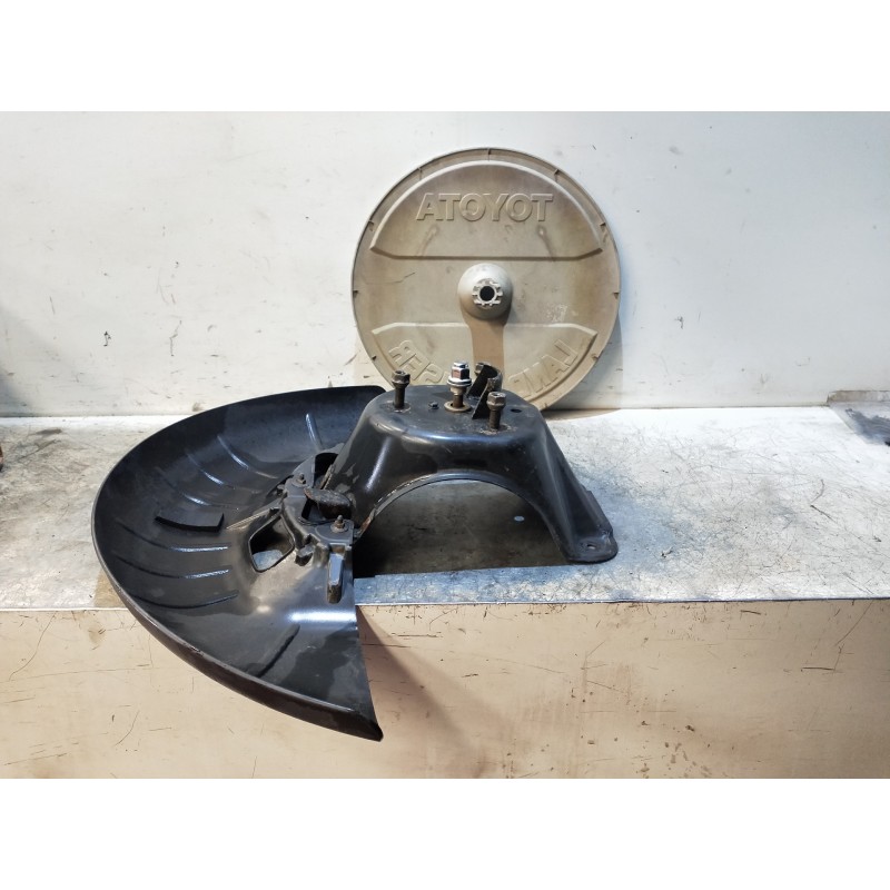 Recambio de soporte rueda repuesto para toyota land cruiser (j12) 3.0 d-4d gx referencia OEM IAM   