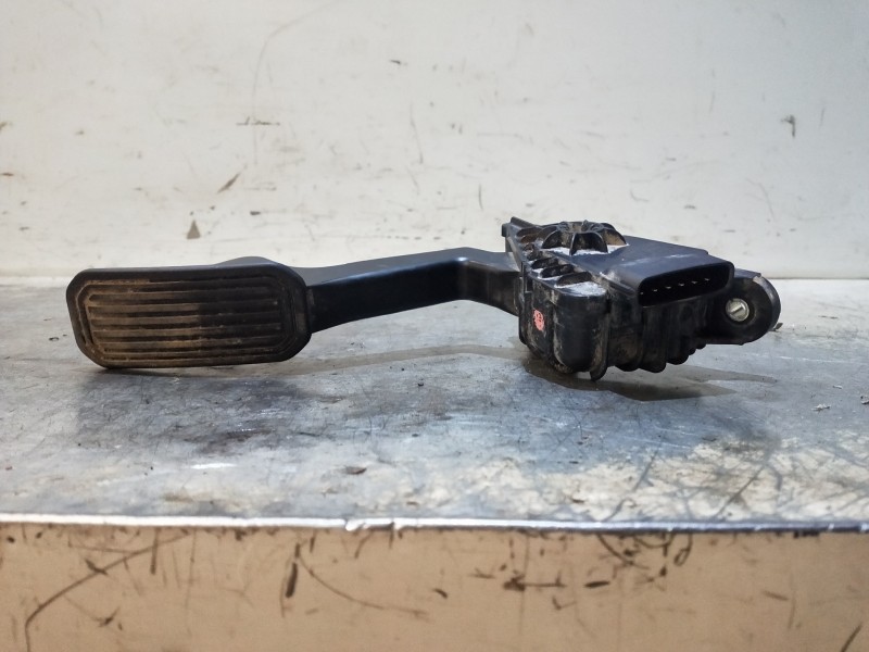 Recambio de potenciometro pedal para toyota land cruiser (j12) 3.0 d-4d gx referencia OEM IAM 7812060350 1988003020 