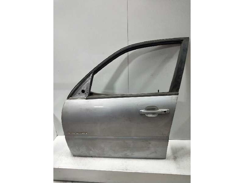 Recambio de puerta delantera izquierda para ssangyong rexton referencia OEM IAM    Recambio de puerta delantera izquierda para ssangyong rexton referencia OEM IAM