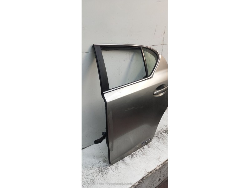 Recambio de puerta trasera izquierda para lexus ct referencia OEM IAM   5P