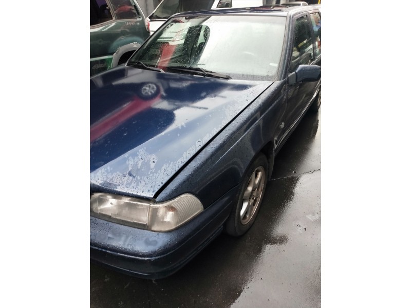 volvo s70 berlina del año 1998