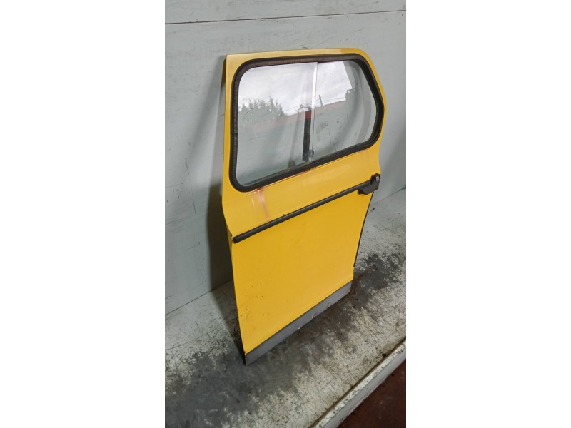Recambio de puerta trasera izquierda para citroen dyane dyane 6 referencia OEM IAM   5P