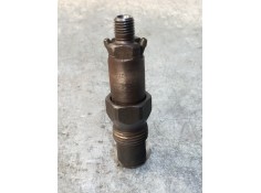 Recambio de inyector para ford orion referencia OEM IAM LCR67054020  LUCAS