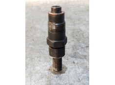 Recambio de inyector para hyundai h 1 2.5 turbodiesel referencia OEM IAM 002CT4  LUCAS