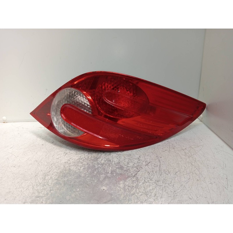 Recambio de piloto trasero derecho para mercedes clase r (w251) 320 cdi (251.022) referencia OEM IAM A2518200264 A2518200464 
