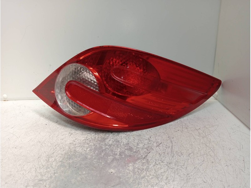 Recambio de piloto trasero derecho para mercedes clase r (w251) 320 cdi (251.022) referencia OEM IAM A2518200264 A2518200464 