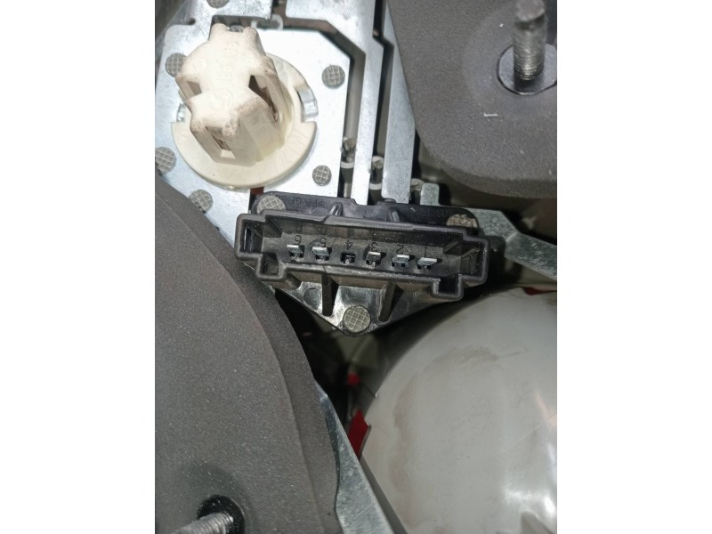 Recambio de piloto trasero derecho para mercedes clase r (w251) 320 cdi (251.022) referencia OEM IAM A2518200264 A2518200464 