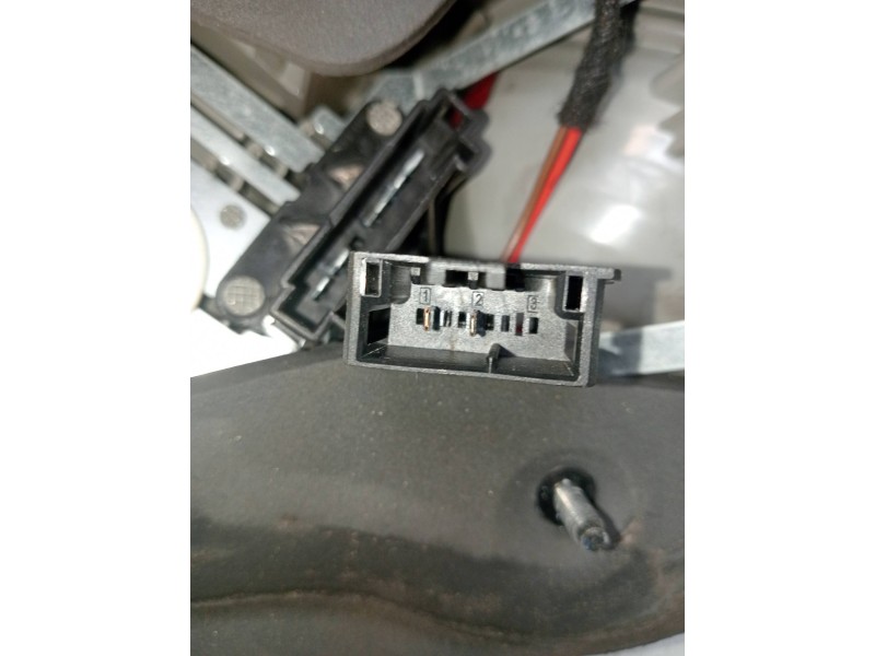 Recambio de piloto trasero derecho para mercedes clase r (w251) 320 cdi (251.022) referencia OEM IAM A2518200264 A2518200464 