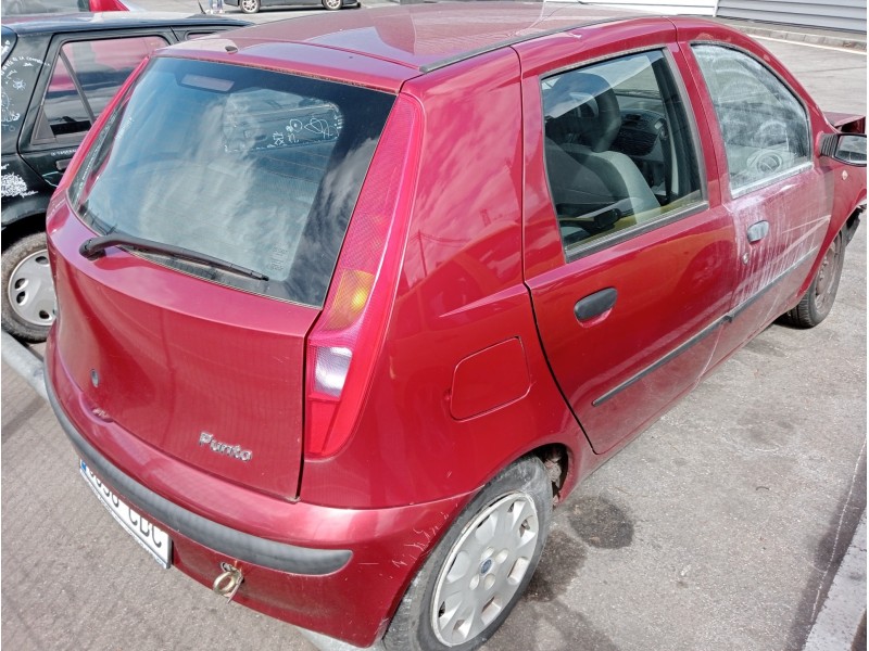 fiat punto berlina (188) del año 2003