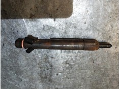 Recambio de inyector para ford focus berlina (cak) 1.8 tddi turbodiesel cat referencia OEM IAM JBB01702D  LUCAS