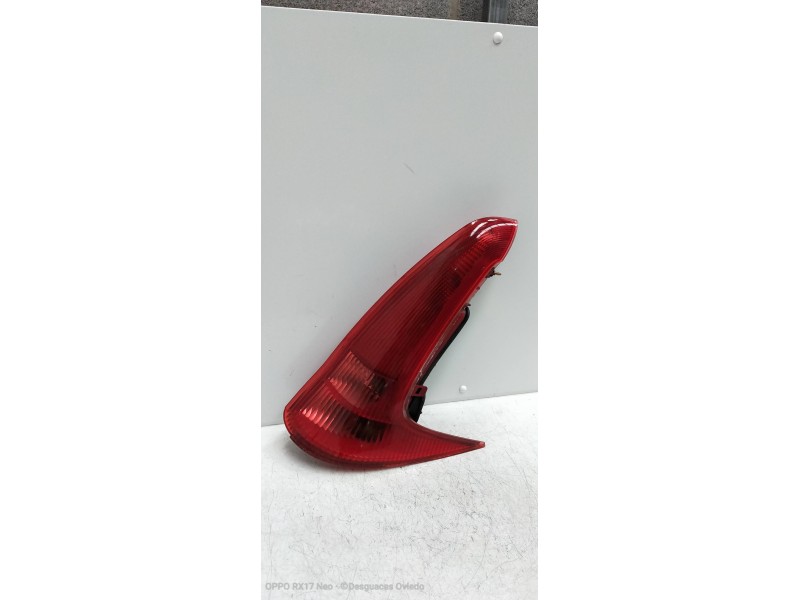 Recambio de piloto trasero derecho para peugeot 206 sw x-line referencia OEM IAM   