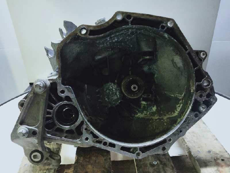Recambio de caja cambios para opel corsa e 1.4 referencia OEM IAM B66X374 A18004310 