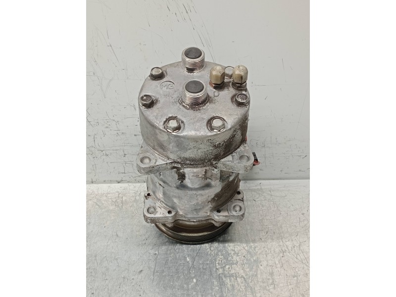 Recambio de compresor aire acondicionado para peugeot 405 berlina clim referencia OEM IAM SD7097451  