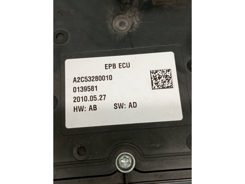 Recambio de freno de mano electrico para peugeot 3008 sport pack referencia OEM IAM 0204704047 9672766480 A2C53280010