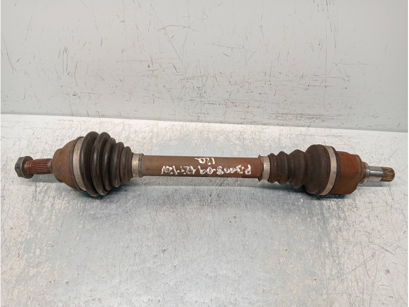 Recambio de transmision delantera izquierda para peugeot 3008 sport pack referencia OEM IAM   