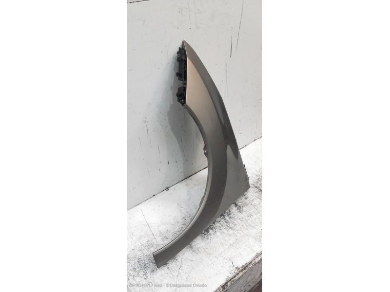 Recambio de aleta delantera izquierda para peugeot 3008 access referencia OEM IAM   