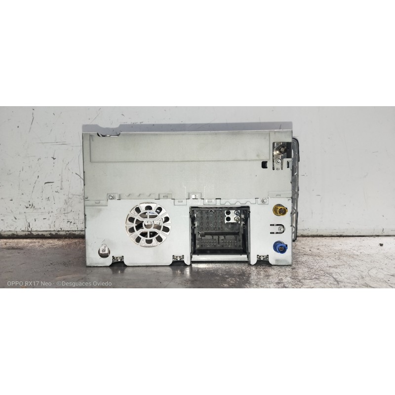 Recambio de sistema audio / radio cd para mercedes clase r (w251) 320 cdi (251.022) referencia OEM IAM A2518201079 A2038270062 5