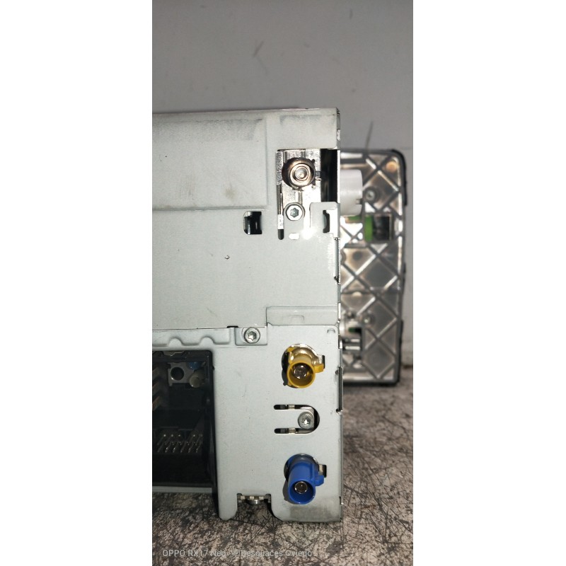 Recambio de sistema audio / radio cd para mercedes clase r (w251) 320 cdi (251.022) referencia OEM IAM A2518201079 A2038270062 5