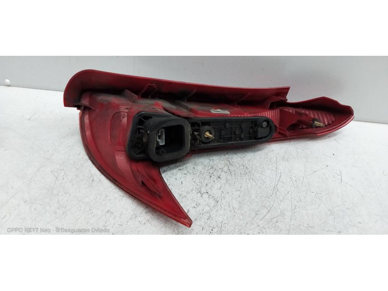 Recambio de piloto trasero izquierdo para peugeot 206 sw x-line referencia OEM IAM   