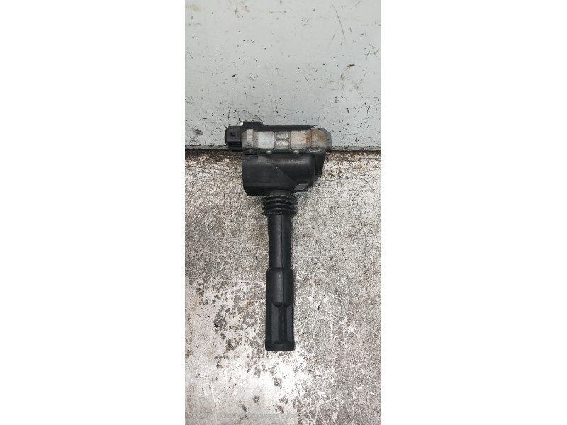 Recambio de bobina encendido para alfa romeo 166 2.5 v6 24v cat referencia OEM IAM 0221504456  
