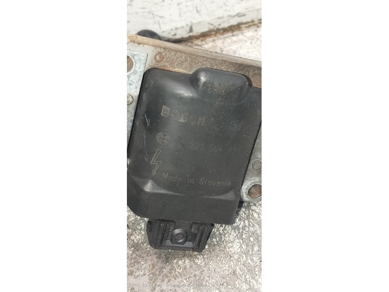Recambio de bobina encendido para alfa romeo 166 2.5 v6 24v cat referencia OEM IAM 0221504456  