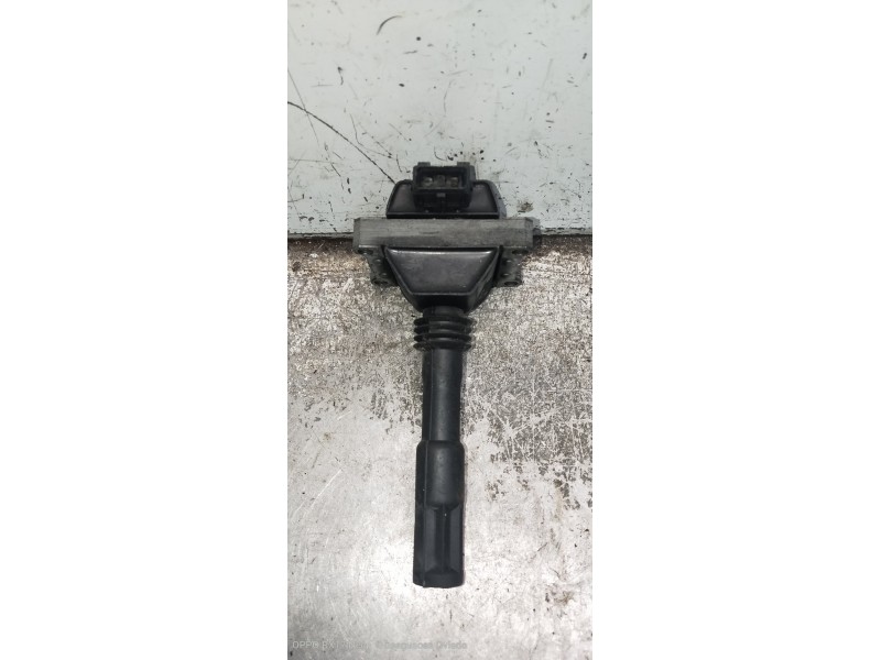 Recambio de bobina encendido para alfa romeo 166 2.5 v6 24v cat referencia OEM IAM 0221504456  