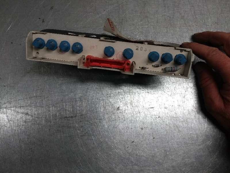 Recambio de cuadro instrumentos para renault twingo (co6) 1.3 cat referencia OEM IAM   