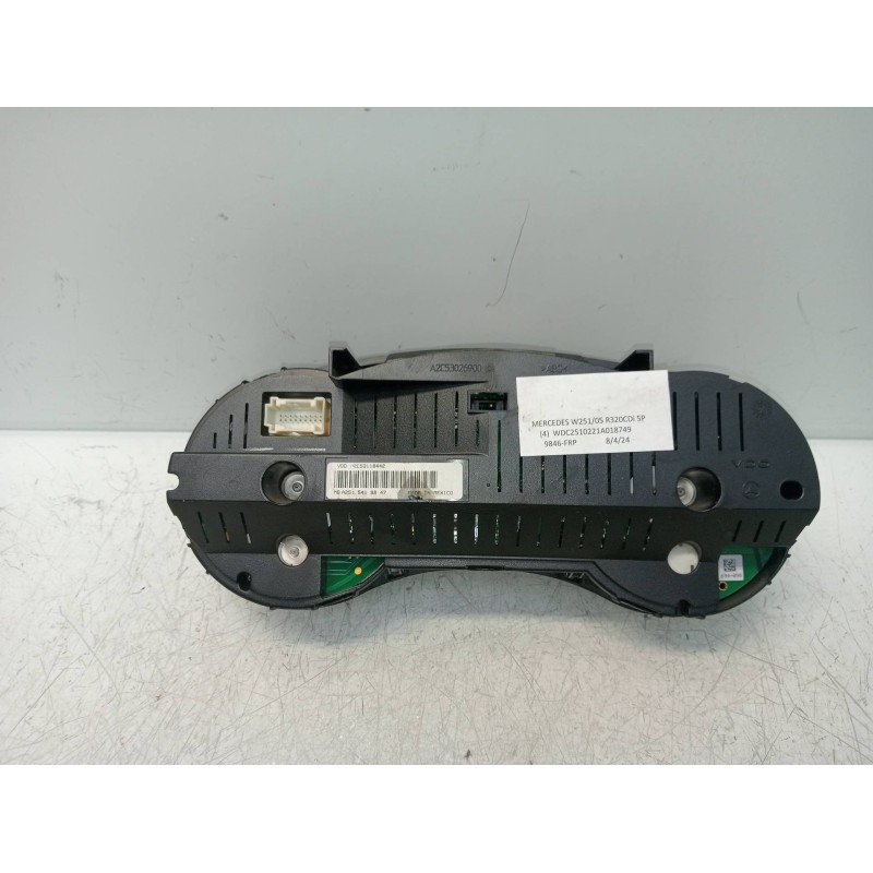 Recambio de cuadro instrumentos para mercedes clase r (w251) 320 cdi (251.022) referencia OEM IAM A2C53118442 A2515401511 A25144