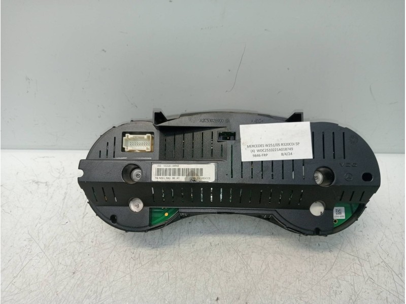 Recambio de cuadro instrumentos para mercedes clase r (w251) 320 cdi (251.022) referencia OEM IAM A2C53118442 A2515401511 A25144