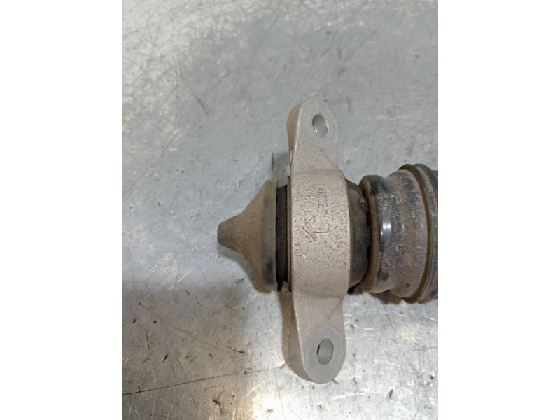 Recambio de amortiguador trasero izquierdo para hyundai i20 klass referencia OEM IAM 55300Q0AA0 281614062B 