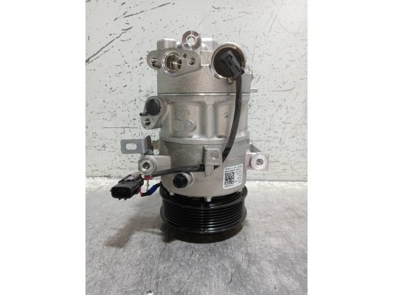 Recambio de compresor aire acondicionado para hyundai i20 klass referencia OEM IAM 97701Q0400 0216288 