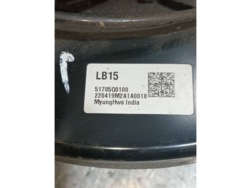 Recambio de mangueta delantera izquierda para hyundai i20 klass referencia OEM IAM 51705Q0100  