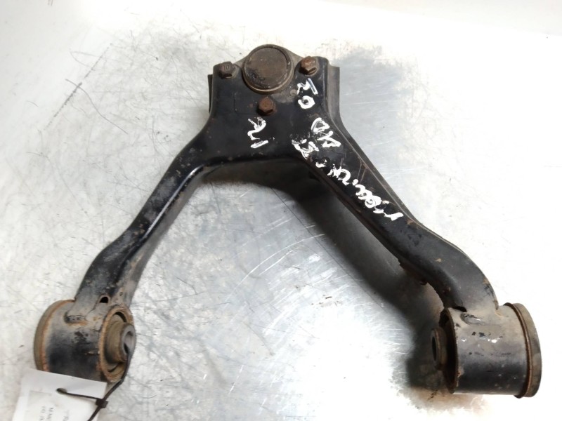 Recambio de brazo suspension superior delantero izquierdo para mitsubishi montero (v60/v70) 3.2 di-d gls hunter (5-ptas.) refere