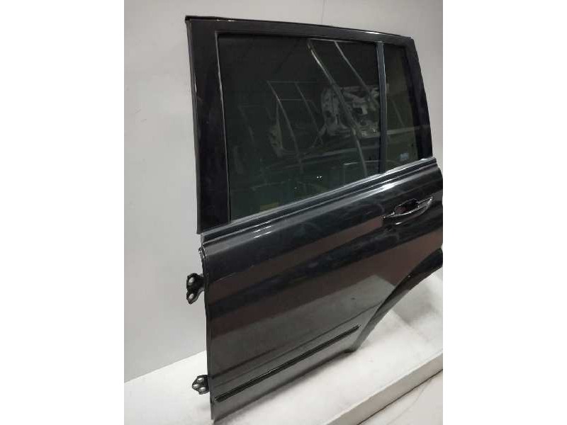 Recambio de puerta trasera izquierda para ssangyong kyron 270 xdi limited 4wd referencia OEM IAM   