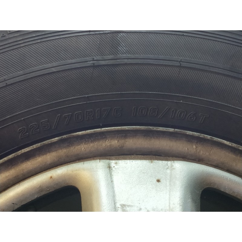 Recambio de juego llantas para toyota land cruiser (j12) 3.0 d-4d gx referencia OEM IAM   225/70/17