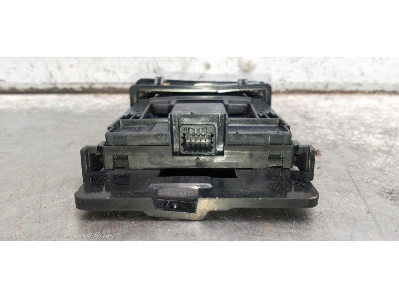 Recambio de conmutador de arranque para renault laguna iii 2.0 i referencia OEM IAM A2CT3299319  