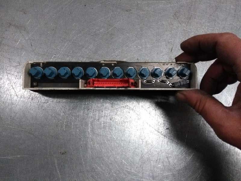 Recambio de cuadro instrumentos para renault twingo (co6) 1.3 cat referencia OEM IAM    Recambio de cuadro instrumentos para renault twingo (co6) 1.3 cat referencia OEM IAM