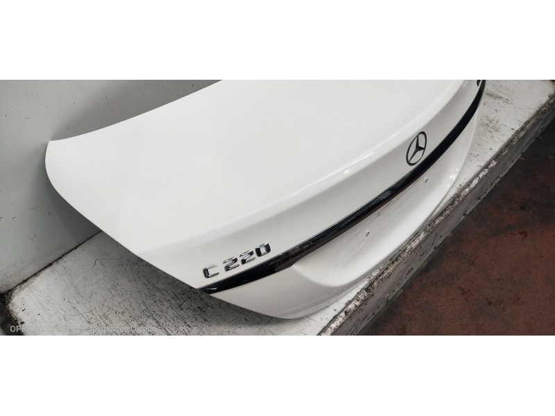 Recambio de tapa maletero para mercedes clase c (w205) lim. c 220 cdi bluetec (205.004) referencia OEM IAM   