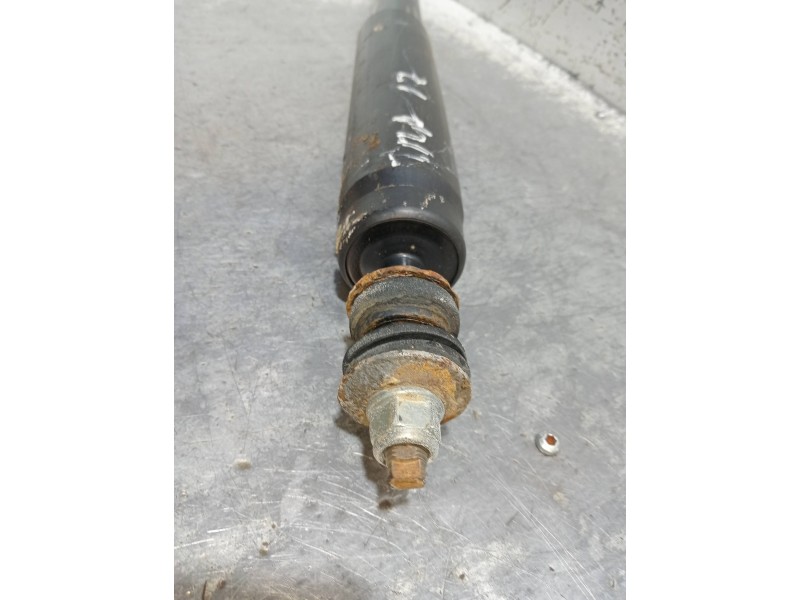 Recambio de amortiguador trasero izquierdo para toyota land cruiser (j12) 3.0 d-4d gx referencia OEM IAM   