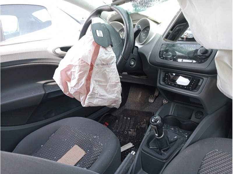 seat ibiza sc (6j1) del año 2010