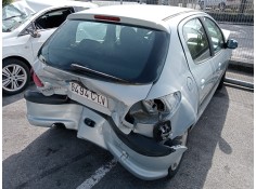 peugeot 206 berlina del año 2004 2