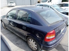 opel astra g berlina del año 2001 2