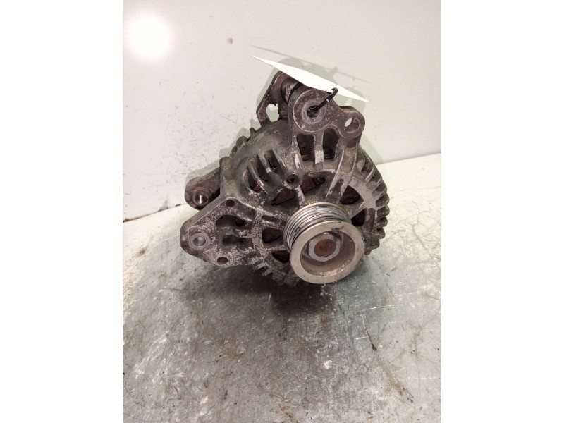 Recambio de alternador para volkswagen touran (1t1) highline referencia OEM IAM 03C903028B  