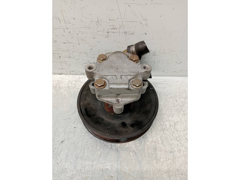 Recambio de bomba direccion para volkswagen lt caja cerrada / combi (mod. 1997) lt 35 caja cerrada referencia OEM IAM 2D0422155C