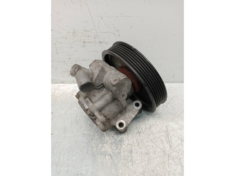 Recambio de bomba direccion para mercedes clase e (w210) berlina diesel 270 cdi (210.016) referencia OEM IAM 0024668801  