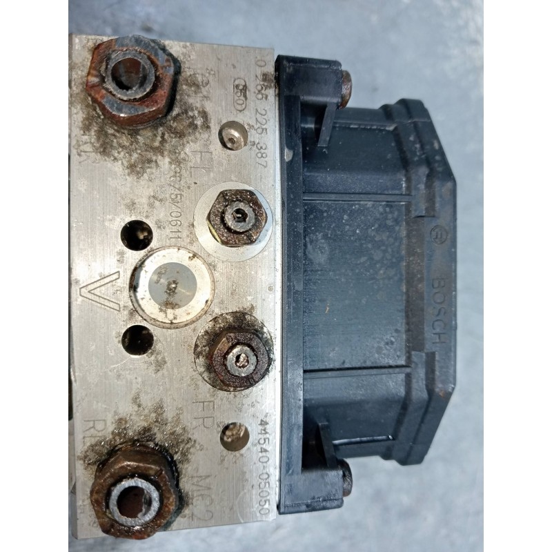 Recambio de abs para toyota avensis berlina (t25) 2.2 d-4d executive sedán (4-ptas.) referencia OEM IAM 0265225387 445400505 