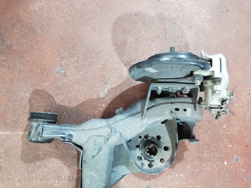 Recambio de puente trasero para hyundai i20 klass referencia OEM IAM   DISCO/ABS