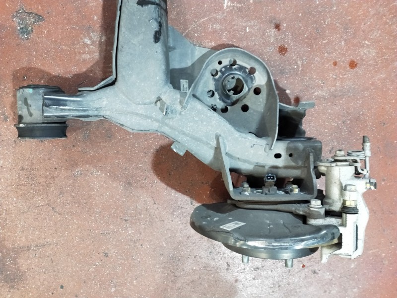 Recambio de puente trasero para hyundai i20 klass referencia OEM IAM   DISCO/ABS