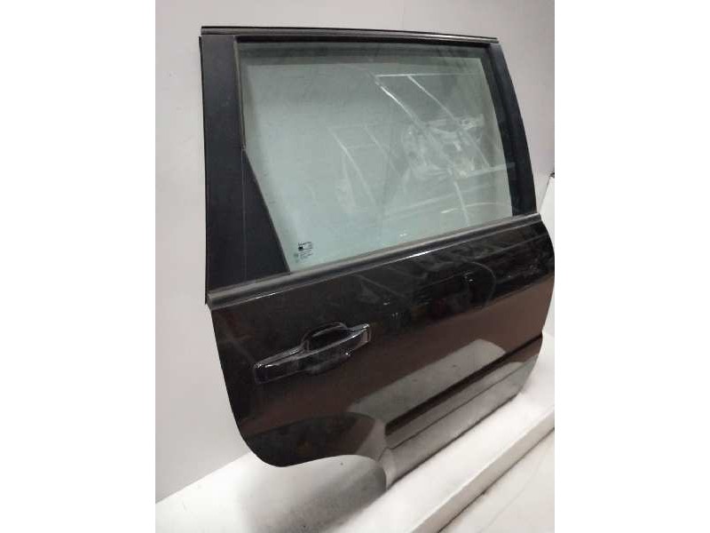 Recambio de puerta trasera derecha para ssangyong rexton referencia OEM IAM   