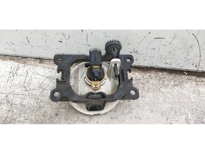 Recambio de faro antiniebla derecho para peugeot 3008 access referencia OEM IAM 9685425280  